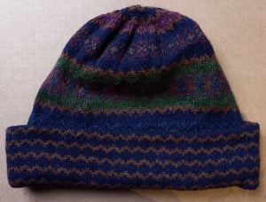 OLD SHETLAND TURN UP HAT - NAVY/GREEN  by HEATHER KNITS