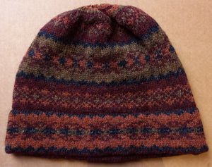 OLD SHETLAND BEANIE HAT - WINE & GINGER by Heather Knits